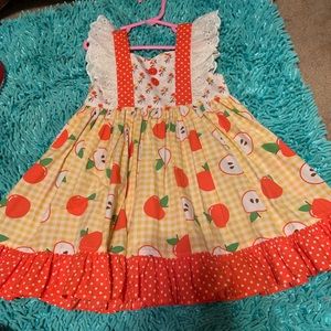 Eleanor apple dress